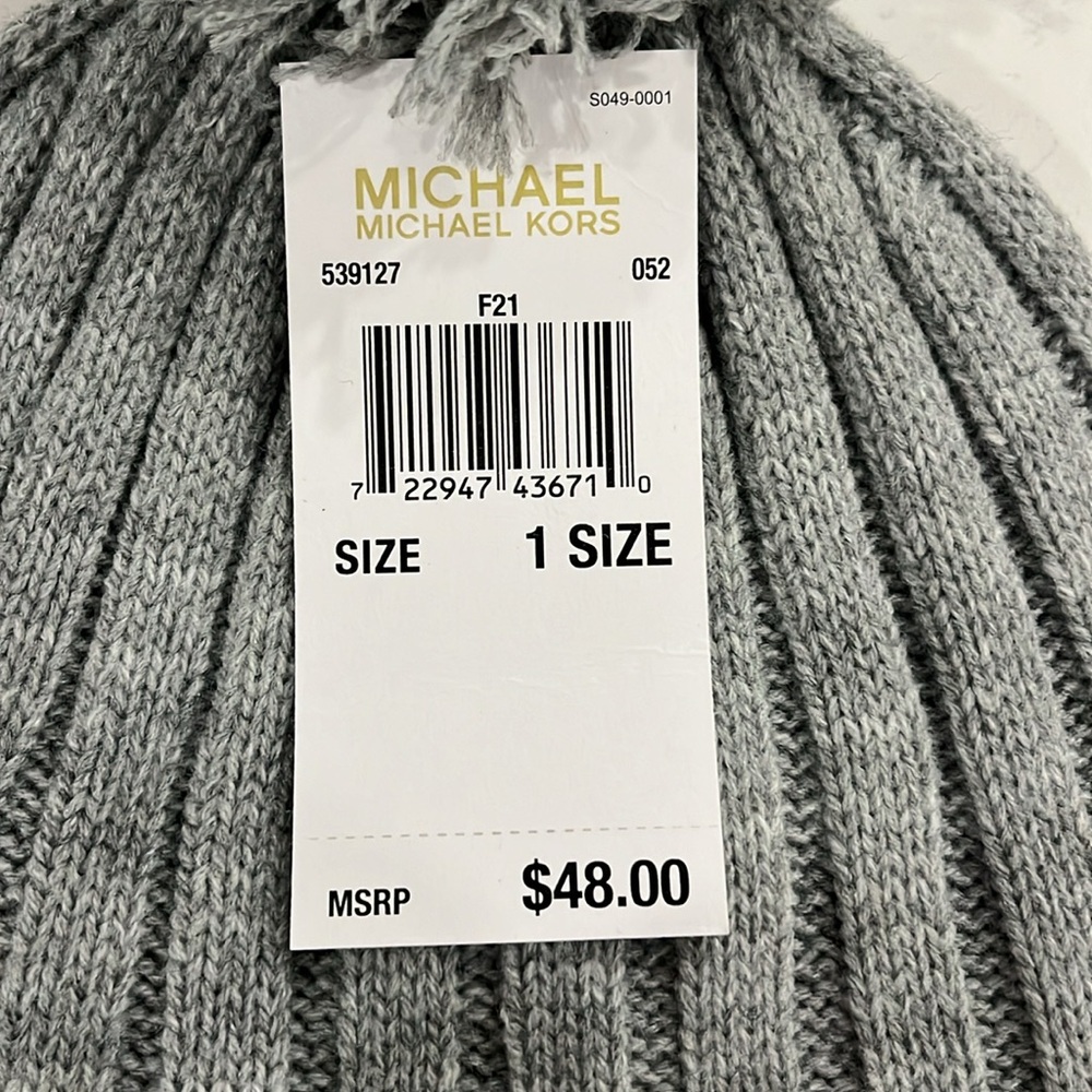 Michael Kors Winter Hat - Picture 3 of 3